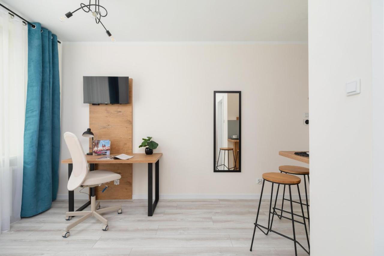 Modern Studio Cracow Rakowicka 14 By Noclegi Renters クラクフ エクステリア 写真
